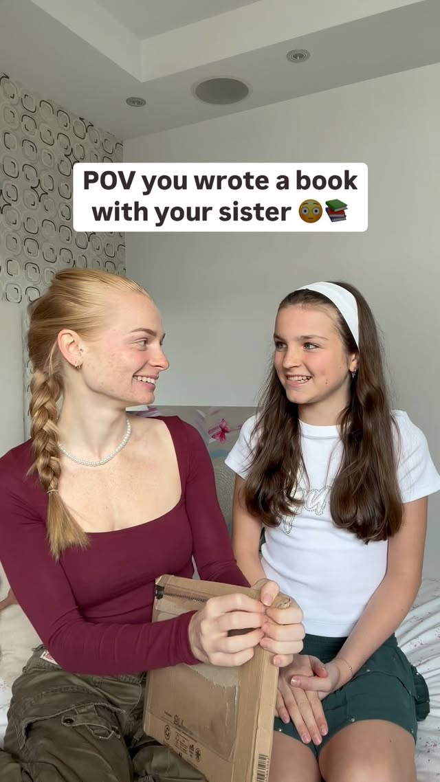 This really is a pinch me moment 🤭 We’re SO excited to announce that you can now pre-order Grow and Glow, the link is in my bio!!! 🥹 I can’t believe that you guys are gonna finally be able to get your hands on this project we’ve been working on for so long. Sienna’s always said how she wishes there were more good books for tweens/teens, so we decided to change that, by making one ourselves! 😂 We cover so much in the book, I can’t wait to share more about it and the bts of the process of writing and turning it into an irl book haha. 🩷 Love you all 🥹 #fizzsisters #growandglow #miafizz #siennafizz by @fizzsisters