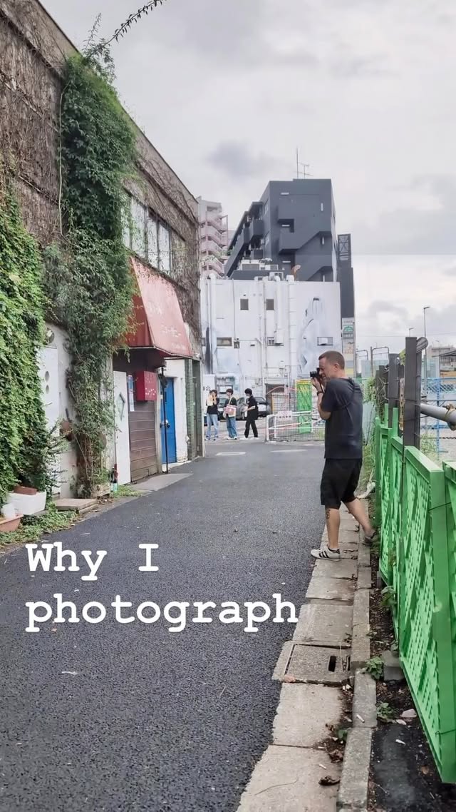 #leechapman #tokyo Why I photograph...........#tokyotimes #tokyophotography #tokyophotographer #tokyostreetphotography #photowalks #japan #leica by @tokyotimes_lee