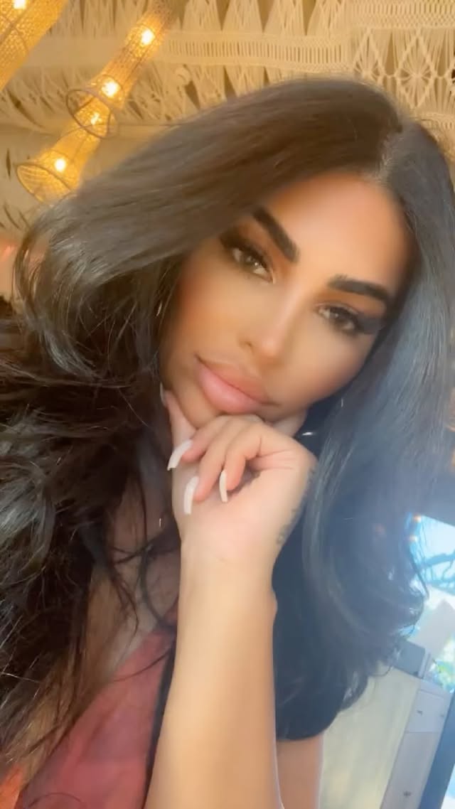🫶🏽 by @sofialondon