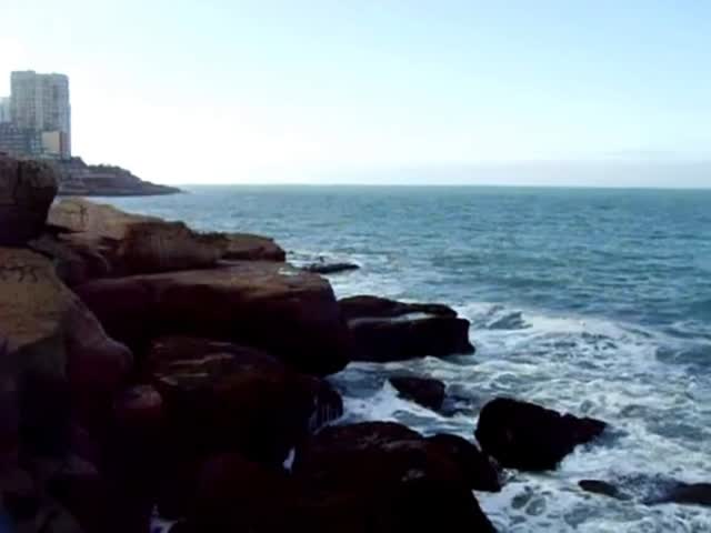 mar del plata en invierno (2025) by @_santitrevisan_