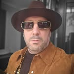 Rick Reeno | Ring Magazine CEO(@versaceboxing)'s profile avatar