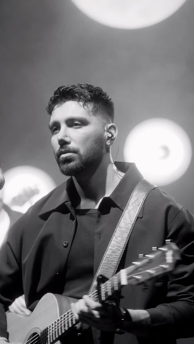 کپشنو شما بنویسید... by @aarenmusic