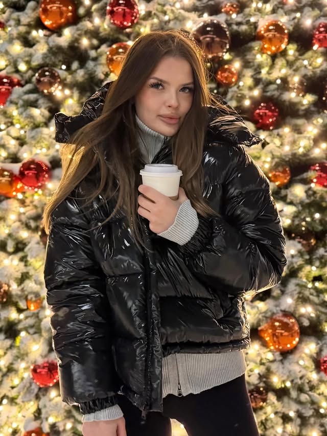 #shinyjacket #puffer #downjacket by @shinygirlsclub