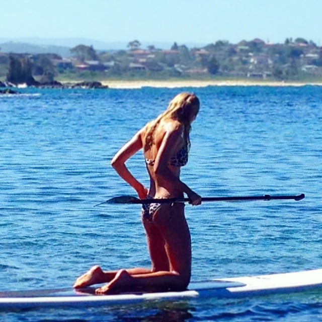 Is that a great white I see 👀 🙈 #boneyard #paddle-board #missmandalay #australia #coreworkout #deepblue #watersports