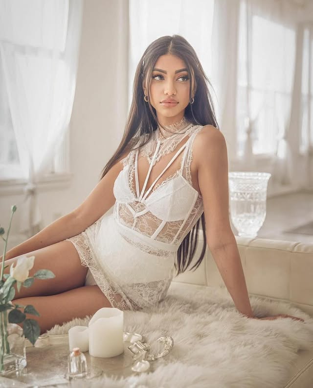 💟 Alanna Panday 💟..#bollywooddance #bollywoodhotness #bollywoodlovers #bollywoodmemes #bollywoodhot #bollywoodactresses #bollywoodmovies #bollywood #bollywoodstars #bollywoodbeauty #bollywoodcelebrity#bollywoodstylefile #bollywoodcinema #bollywoodqueen #bollywoodproject #bollywoodfilm #bollywoodlove #bollywoodstylefile #bollywoodmusic #bollywoodsong #bollywoodstar. #bollywoodlove #bollywoodking #bollywoodvideo #bollywoodfilms #bollywoodnews #bollywoodpictures #bollywoodvideos #bollywoodflashback by @indian_hot_models._