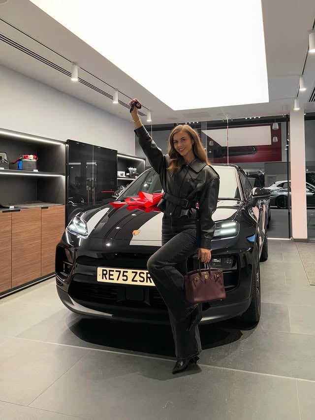 Saved the pennies & the Porsche bought itself 🤪WE DID IT!! After years of reciting this philosophy to myself and driving around in my Ford KA I finally got my dream car 😭 I’m saying “we did it” not “I did it” because I would not have been able to buy this without the support of my amazing community on here. This philosophy was never about money, it’s about setting a goal and working f*cking hard until you get it. I promised myself I would get a Porsche before my 25 birthday and I can’t believe we actually did it!!! The last picture is me the first day I got my Ford and me the last day I had my Ford 🥹 I worked part time jobs from the age of 13 to be able to buy that car for £3500 when I was 17 and I will always owe my work ethic to that little car! I miss it already!! And the next goal? I’ll have a think and get back to you… (I ordered this in July & it landed in December but I just wanted to enjoy it a bit first before posting all the content)Shoutout to @porschecentrereading for making this experience so amazing for me from start to finish!! by @isobellorna_