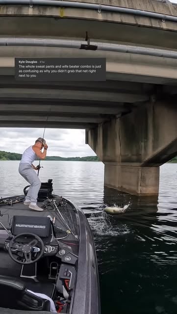 My worst moment but created great content with all the loving comments 🤣 #bassfishing #fishing #fishingfails #largemouthbass #skeeterboats
