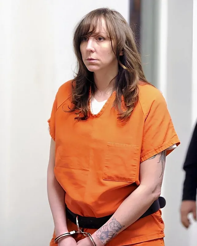 Holly Crawford.Although deep down she always knew her trial was undoubtedly going to end with her getting sentenced to life without parole, it does still shock this woman how quickly all of it went down. In only a little over a year it was determined she does not deserve to ever be a free woman again and should be locked away for as long as she is alive instead. She almost can't believe the justice system can come to such a devastating conclusion so easily. To decide she is beyond redemption, undeserving of a second chance, not even after decades of reflecting on her actions in prison. But of course she has no right to feel sorry for herself whatsoever. It is not like she herself took a lot of time to consider whether both of her victims truly deserved to be brutally murdered. So in comparison her having to live the rest of her life in cuffs and chains is actually a quite carefully considered decision. #handcuffs #handcuffed #handcuffedwoman #handcuffedgirl #shackled #chained #inmate #court #sentenced #arrested #prison #jail