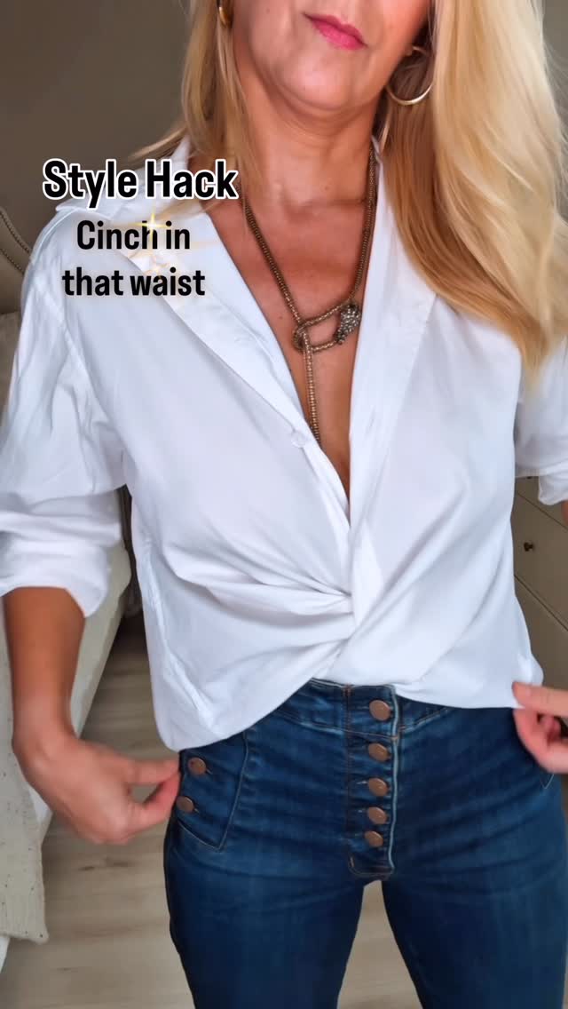 The quickest way to elevate an outfit? ✨Cinch that waist, define your shape, and instantly look more polished & put together. Chic little style hacks make all the difference 💖#stylehacks #genxstyle #fashionover50 #midlifestyle #styletipsforwomen White button up shirt, fashion hacks, how to cinch in your waist, how to appear slimmer, how to define your waist