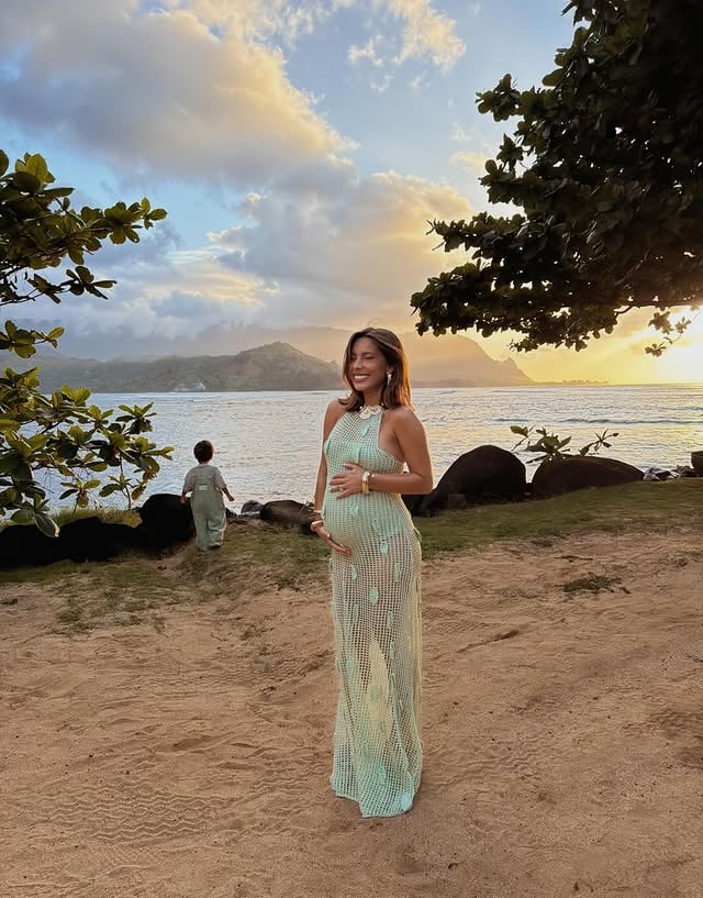 Night 1 in Hawaii! Best baby-moon so far 🌴🥹@1hotel.hanaleibay