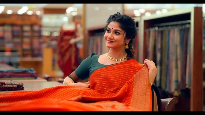 Latest #ad for the latest @swayamvarasilksindia showroom in kottayam 🩷🙌🧿 ..@pradeepnairs 🩷