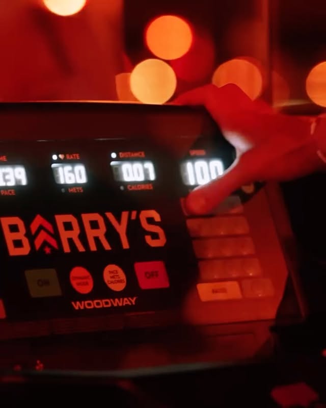 Welcome to Barry’s - The Best Workout in the World! 💥Our signature 50-60 min classes focus on interval cardio + strength training. You’ll burn up to 1,000+ calories in a class, while having the most fun you’ve had working out! We focus on a different muscle group each day to ensure your body gets a balanced workout throughout the week and proper time to recover between classes. New to the Barry’s Fit Fam? Click the link in our bio to learn more and book your first class today!See you in the Red Room! ❤️‍🔥#barrys #barrysuk #hiittraining by @barrysuk
