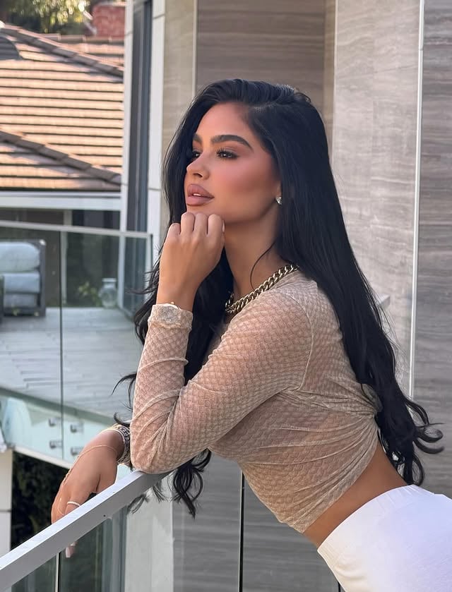 🤎🤎🤎 by @amayacolonn