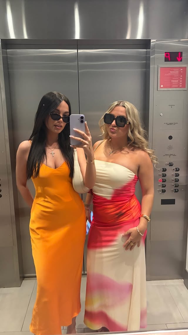 GRWM for @maisonsportsillustrated night 1!🏎️See you soon!@ariane.fournier by @_rosaliedupont