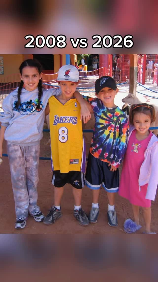 The longest relationship of your life will always be your siblings. We are so thankful to have each other ❤️👉 Follow us all @sander_jennings, @jazzjennings_, @griffen_jennings and @arishay! by @jazzjennings_