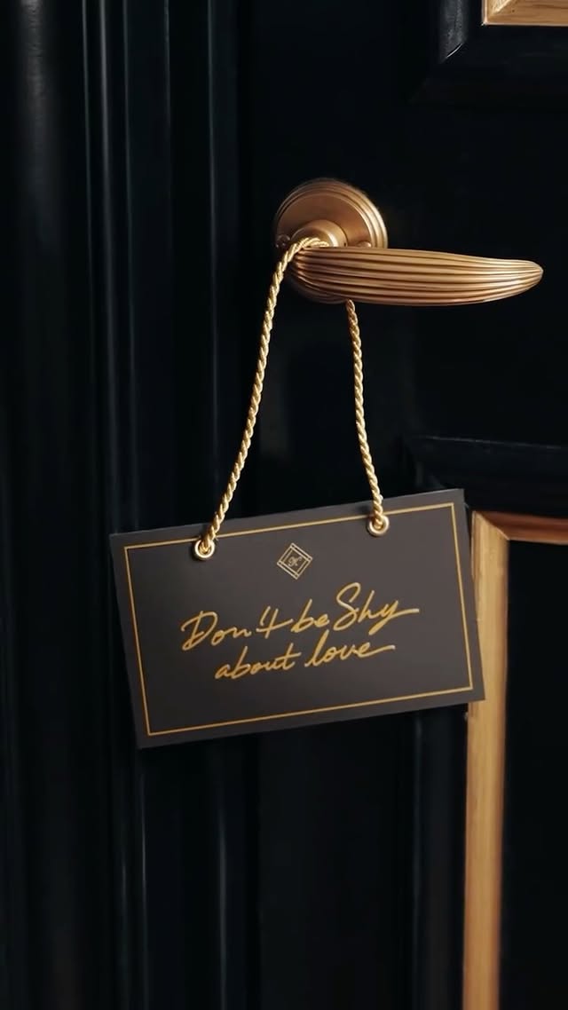Some surprises are meant to arrive all at once. When she opens the door, make sure it’s wrapped in KILIAN PARIS!​#KILIANPARIS #MOTHERSDAY​ by @kilianparis