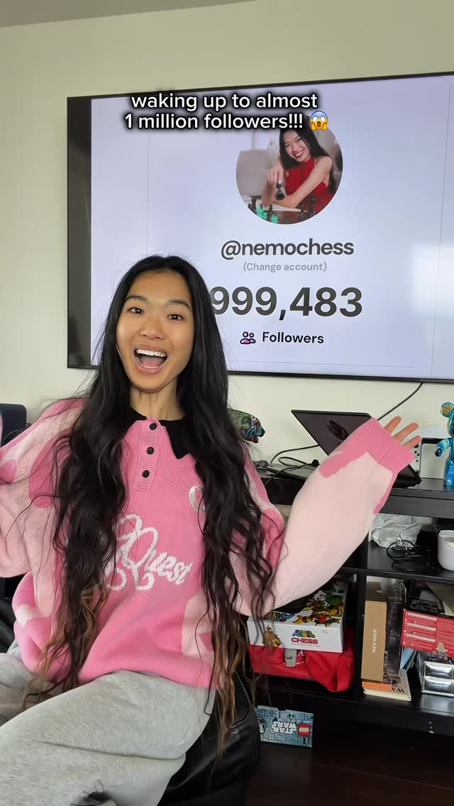 1M loading… 😳😳😳#1million #roadto1million #creator #contentcreator #chess by @nemochess