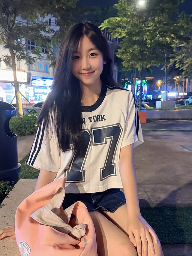 ❄︎ ✮ ℐ 𝓁ℴ𝓋ℯ 𝓎ℴ𝓊～ 𖨆♡𖨆 ☪︎⋆ by @77._.sunkistqiqi