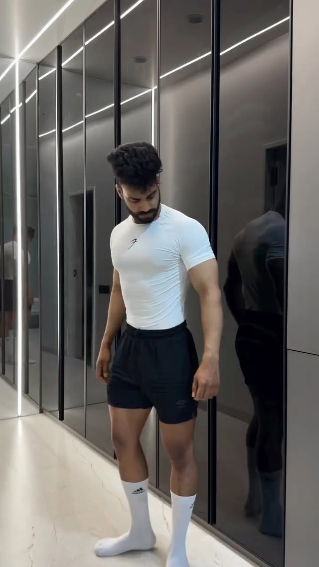 A day in my life....#grwm #indore #gym #lifestyle #nike by @aadi_k70