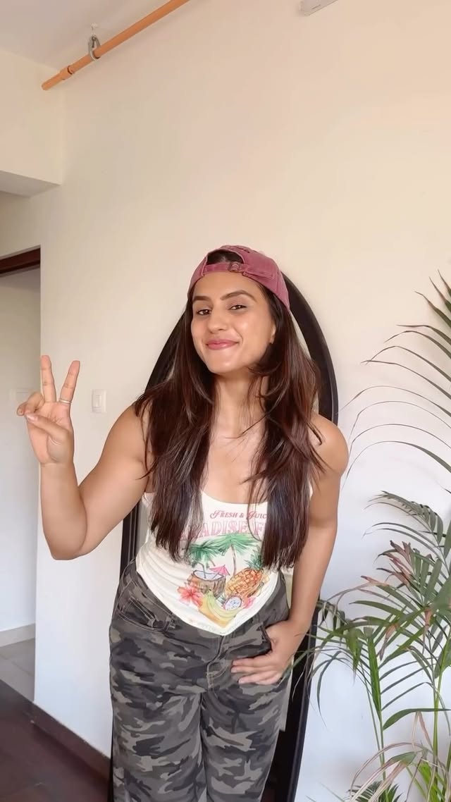 SAVANA ₹1 SALE IS BACK 💛This Fri, Sat & Sun for 3 hours only 💗Save your faves & keep your carts ready because the good pieces will disappear FAST ✨₹1 deals you’ll seriously regret missing 🎀💞 by @arushi.handa.official