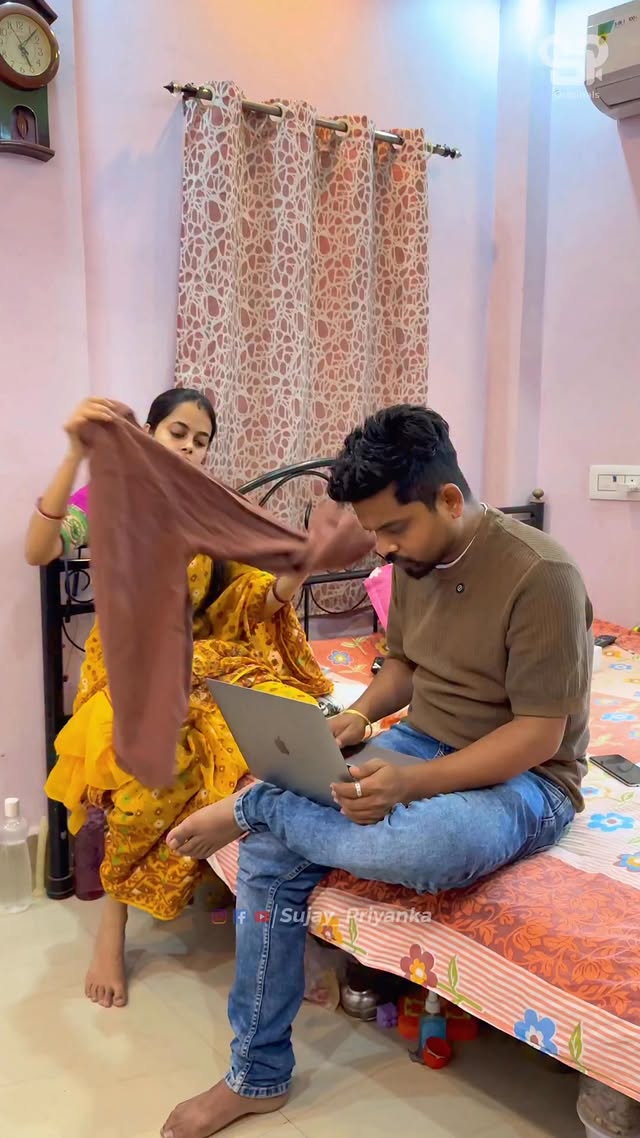 শিখে রাখো কাজে লাগবে 🤭🤣 #reelsreels #reels #reelsvideoシ #reelsfbシ #reelsvideo #reelsviral #comedy #funnyreels #trending #viral #sujay_priyanka by @pri_yankabiswas22