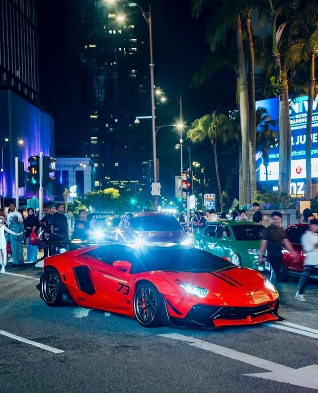 LB WORKS Aventador Limited Edition at @retrohavocofficial in Malaysia 🇲🇾 20 limited in the world 🌎 See you guys soon at @retrohavocofficial Special thanks to @vincenteloh73 & @retrohavocofficial & @alie_kuoppa & @zeyee_5555 & @jporigin.my !! by @libertywalk_toshi