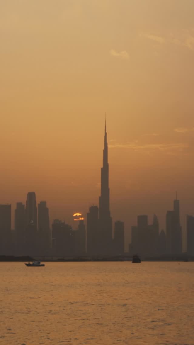 Dubai in one word✨ @visit.dubai by @vinijr