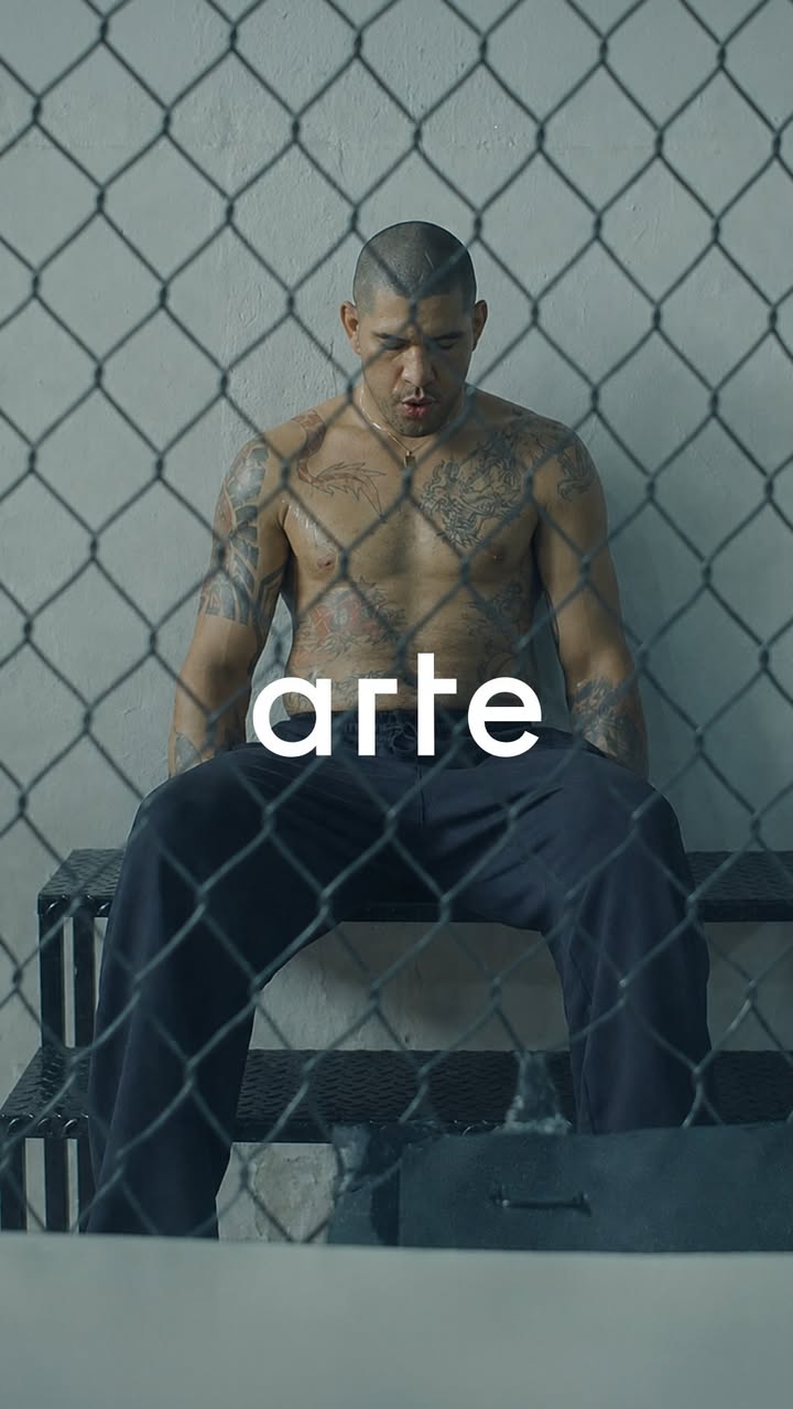 Full Alex “Poatan” Pereira film releasing this Friday June 5th. Sign-up through the link in bio to get early access.