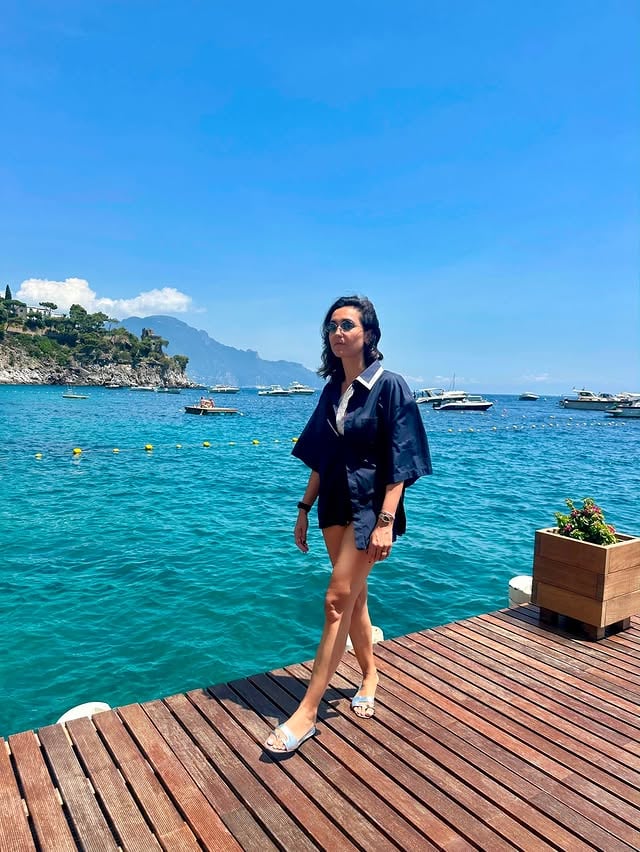 Amalfi-Praiano-Positano-Pimonte.
Love Costiera♥️
Ci vediamo in diretta 📺 tra poco.
Programmi per il wk? 
#caterinabalivo #caterinasecrets #costiera