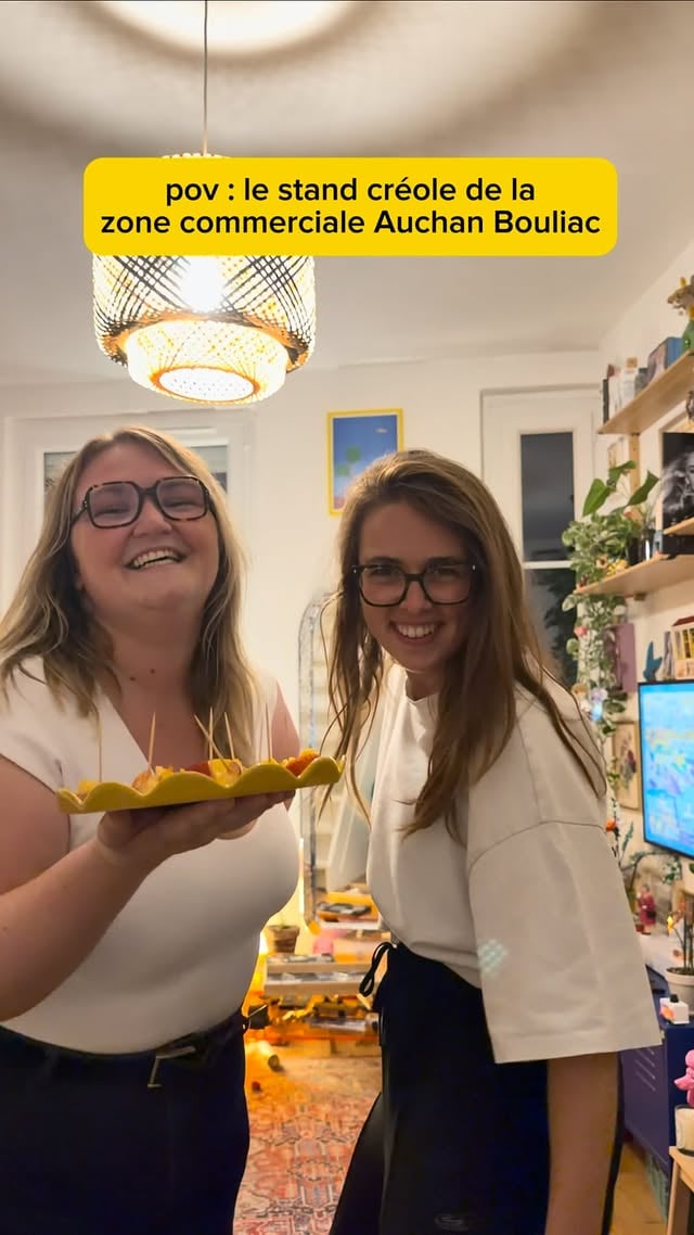 pov : les blancs qui tiennent le stand créole de la zone commerciale d’Auchan Bouliac