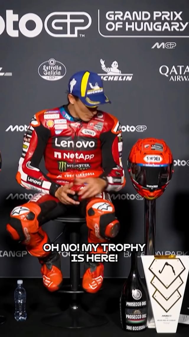 That moment when you thought somebody broke your trophy but turns out it was next to you all along 🤣

#HungarianGP 🇭🇺 #MotoGP #MarcMarquez
