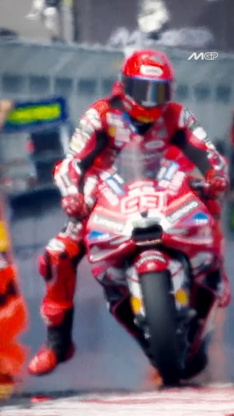 A Saturday clean sweep at Balaton 😎🥇

#HungarianGP 🇭🇺 #MotoGP #MarcMarquez