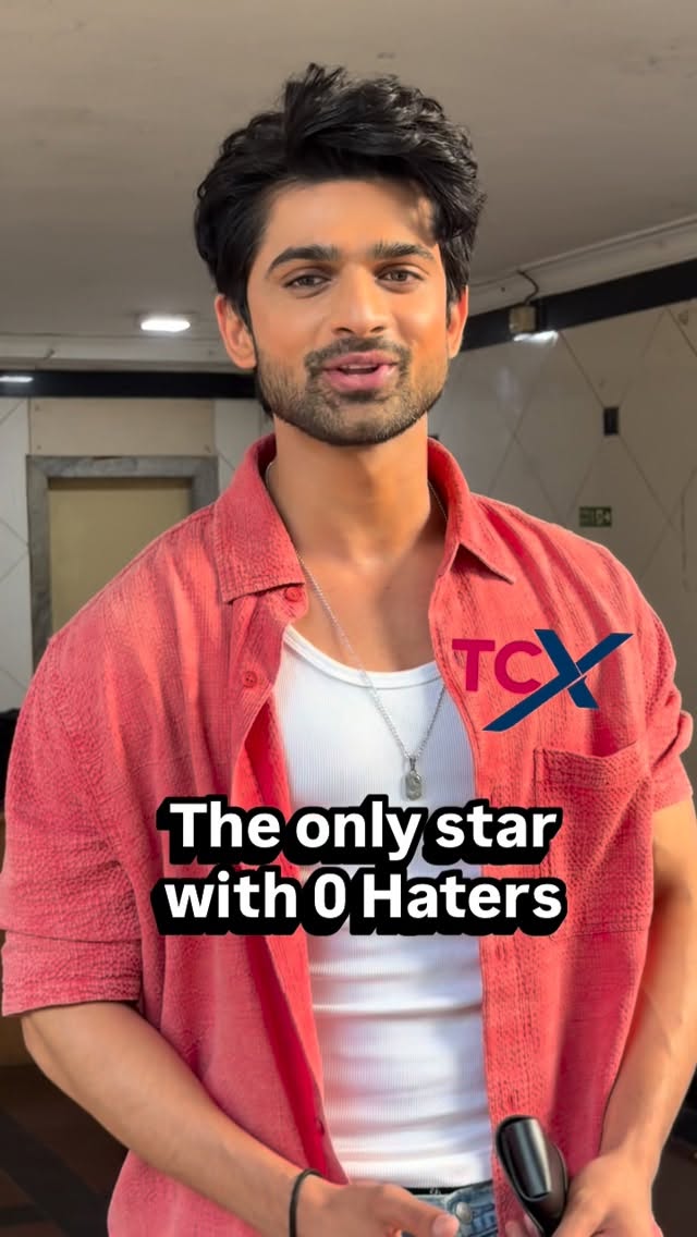 @aebyborntoshine the golden boy! Gets papped in city! 
.
.
.
.
.
.
Follow - @tcx.official 
.
.
.
.
.
.
#abhishekkumar #abhishekkumar𓃵 #laughterchefs3 #reelkarofeelkaro #tcx