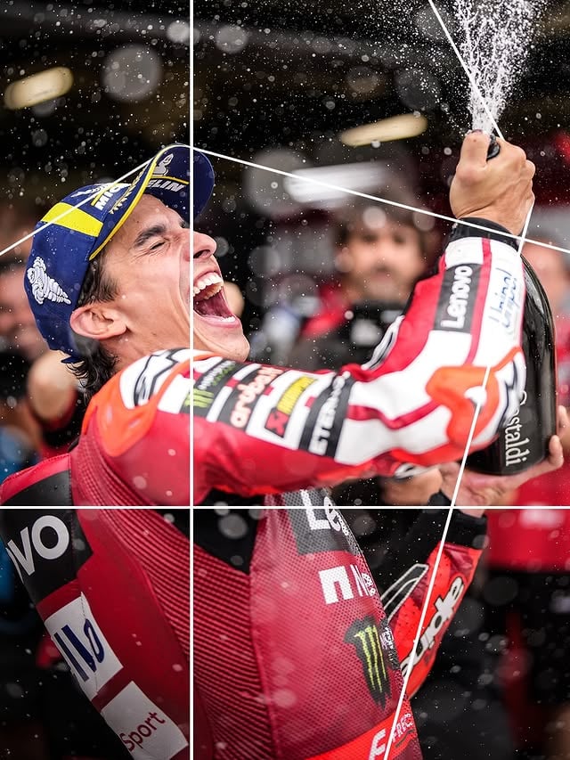 Breaking the rule of thirds, #MotoGP edition 📸 😉 

#HungarianGP 🇭🇺