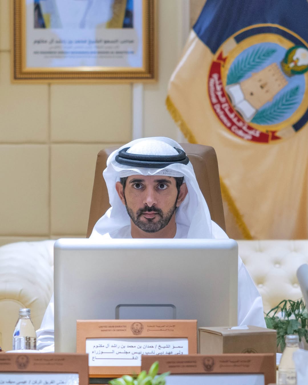 ‏ترأّس سموّ الشيخ حمدان بن محمد بن راشد آل مكتوم، ولي عهد دبي نائب رئيس مجلس الوزراء وزير الدفاع، الاجتماع الثاني لمجلس الدفاع لعام 2026، حيث اطّلع المجلس على مستجدات عدد من الملفات والبرامج المرتبطة بتطوير منظومة العمل الدفاعي، والجهود المبذولة لتعزيز الكفاءة والجاهزية بما يواكب التوجهات الاستراتيجية لوزارة الدفاع.

سمو الشيخ حمدان بن محمد : ترأّست الاجتماع الثاني لمجلس الدفاع لعام 2026، واستعرضنا عدداً من الملفات والبرامج المرتبطة بتطوير منظومة العمل الدفاعي، والجهود المبذولة لتعزيز الكفاءة والجاهزية بما يواكب التوجهات الاستراتيجية لوزارة الدفاع، ويسهم في دعم أمن الوطن وصون مكتسباته … بدعم وتوجيهات صاحب السمو رئيس الدولة نواصل الاستثمار في تطوير القدرات، وتسريع تبني الحلول المبتكرة، وتعزيز التكامل بين مختلف شركاء الوطن، لتبقى الإمارات دائماً في مقدمة المستعدين للمستقبل.

His Highness Sheikh Hamdan bin Mohammed bin Rashid Al Maktoum, Crown Prince of Dubai, Deputy Prime Minister and Minister of Defence, chaired second Defence Council Meeting of 2026. The meeting reviewed updates on key programmes to develop the defence system and enhance efficiency and readiness in line with the Ministry of Defence’s strategic direction.

H.H. Sheikh Hamdan bin Mohammed : I chaired the second Defence Council meeting of 2026, where we reviewed key initiatives to strengthen defence readiness, enhance efficiency, and support national security. With the guidance of His Highness the President of the UAE, we continue to invest in advanced capabilities, accelerate innovation, and strengthen national integration to ensure the UAE remains prepared for the future.

Tuesday, 9 June 2026 الثلاثاء