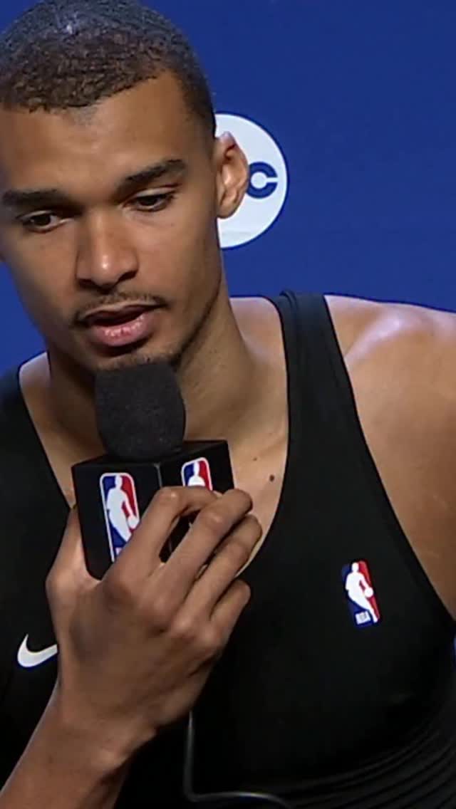 Plus fort dans l’urgence.La décla de Wemby à la sortie de ce game 3. #GoSpursGo #allezspursallez by @lesspurs