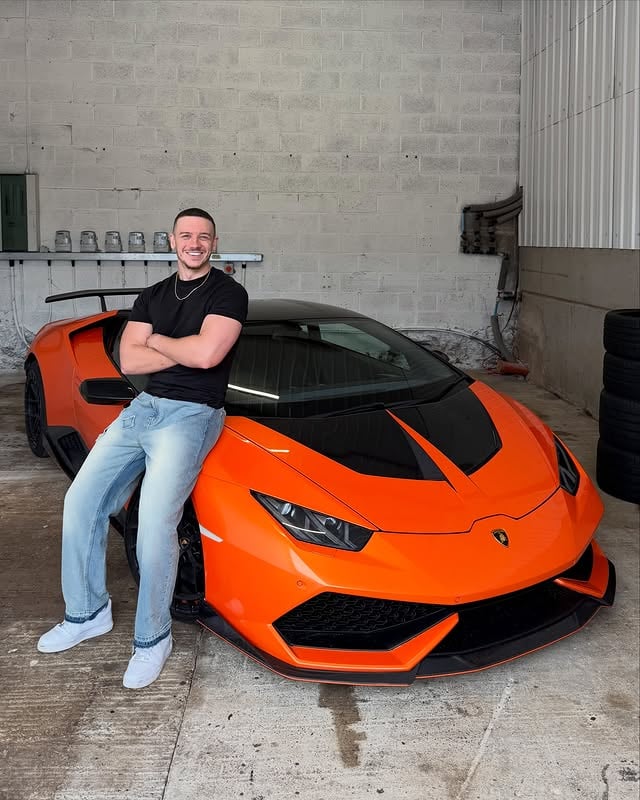 Needed somewhere to keep the Bulls, 📞’d up @garagestyleltd 🔥👌