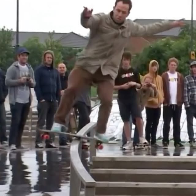 “The Gonz was skating in the rain at the skatepark in Stoke and he did some hairball shit just by himself.He did all of that stuff and we were about to do a…” - @bencolen The Gonz’s Boardslide at Stoke in the rain still gets us hyped but it reminded us of all the other gnarly clips that we’ve seen of him shredding spots when it’s wet on the floor or in the middle of a downpour. Whatever the weather, he just goes for it even more. From his dope tricks with an umbrella in his hand, creative Hippy Jump slide on that bench and stylish Slappy 50-50 while getting seriously drenched, no amount of rain or potential pain stops Gonz from getting on his grind, so we had to give ‘em a rewind. Just check this collection to see for yourself, swipe for Ben’s photos from Stoke and watch his classick parts and latest clips as soon as you can for more.Read the rest of Ben’s interview on our site to find out about his photography, see a series of some of his dopest shots and find out how they went down.🎥: @krooked and @adidasskateboarding’s #markgonzales Raining Supreme Sick Clips | Boardslide Filmed by @ryan_m_gray | All other clips, Film and Edit by @williamstrobeck #williamstrobeck for #supremenewyork and Adidas | 📸: #thegonz Hippy Jump Photo Shot by @bencolen #bencolen by @thenocomplynetwork