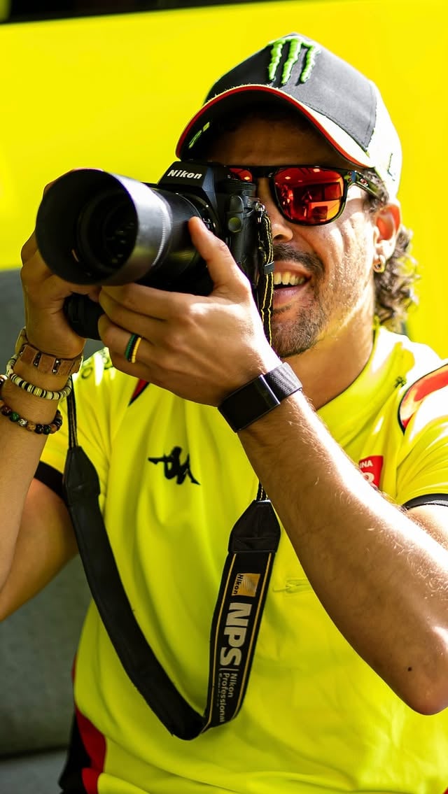 @frankymorbido took over during media day 📸The photographer might have some competition now 👀#MotoGP #PertaminaEnduroVR46RacingTeam #HungarianGP by @vr46racingteam