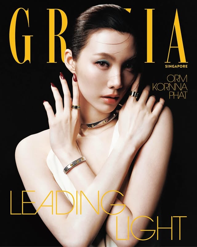 June is the hottest month of the year, which is why we decided to turn up the temperature even more with one of the hottest It-girls as our cover star this month: the ever radiant Orm Kornnaphat (@orm.kornnaphat) ✨The Thai actress is bringing her signature charm, rising star power and undeniable presence to GRAZIA Singapore’s June/July 2026 cover. From the screen to the spotlight, our favourite golden girl continues to captivate audiences and carve out her place as one of Thailand’s most exciting young talents 💫🌟Read more about Orm’s journey in the cover story, dropping soon.Orm wears @bvlgari and Vickteerut on the cover.Editor-in-Chief: @pakkeePhotographer: @_zhou_chuanCreative Direction & Styling: @kllyhsuStory: @cherylaiimHair: @biobell.lpzMakeup: @achirakulProducer: @itstimebangkokPhotography Assistants: @thanakit_555 @gohung19 @thanakrn_tanthaStyling Assistant: @plengkondee#ormkornnaphat #thesecretofus #weloveormmormm #kornnaphatsethratanapong #ออม by @grazia.sg