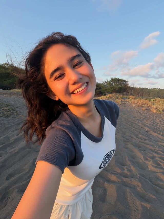 lagi jadi anak pantai ceritanya 🙏🏼